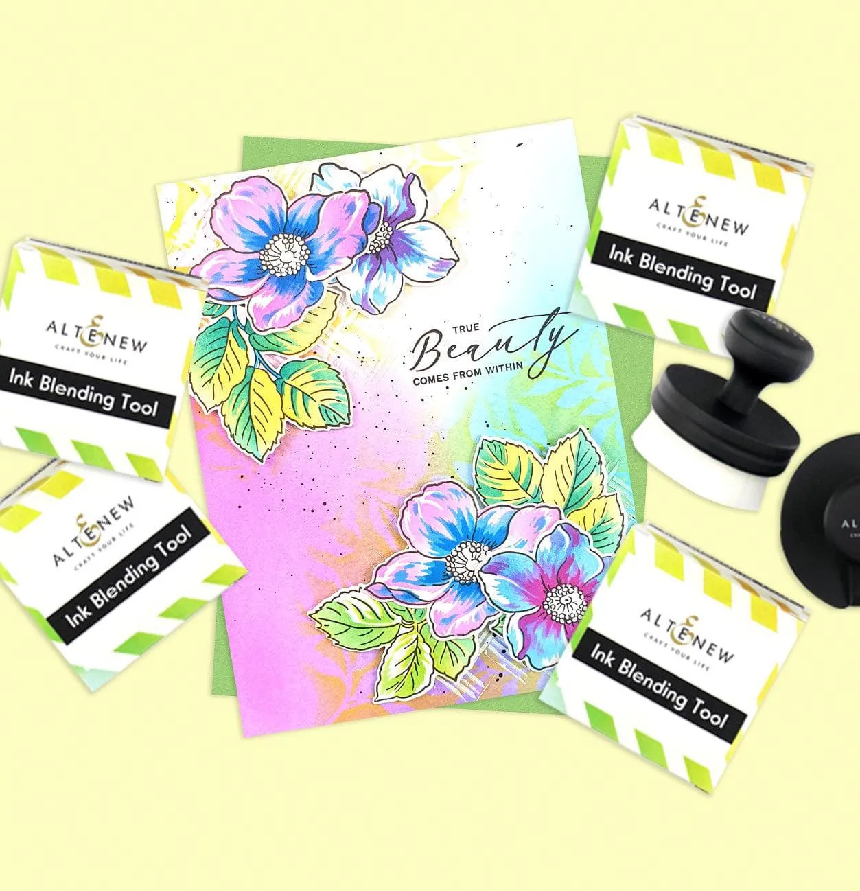 vivid mini 4 Large Ink Blending Brush Bundle