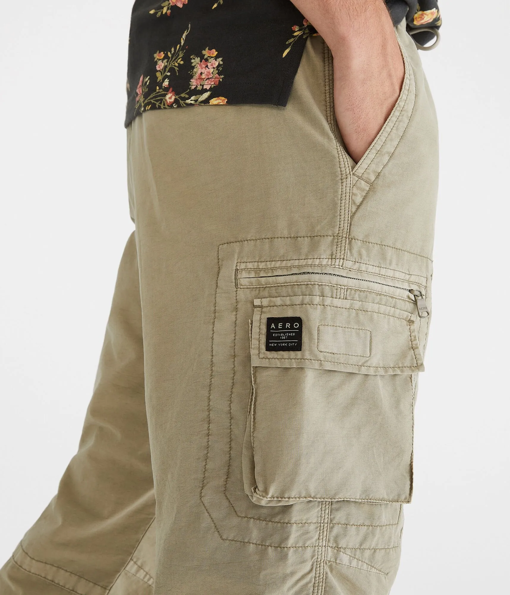 Aeropostale Utility Cargo Hose