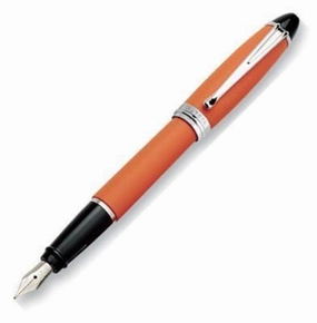 top glass Aurora Ipsilon Satin Orange Fountain Pen