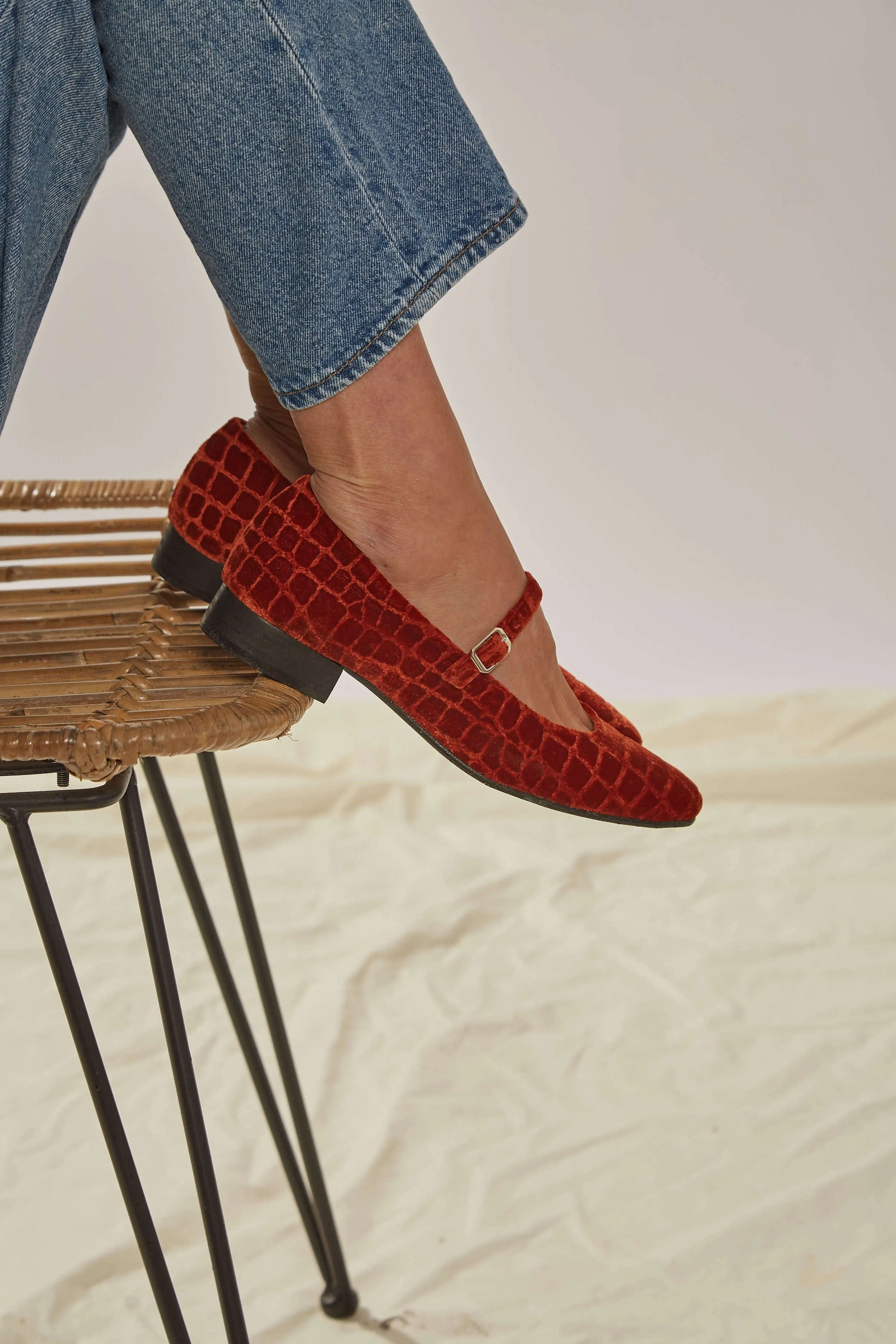 Coco Velvet Vegane Ballerinas | Lava