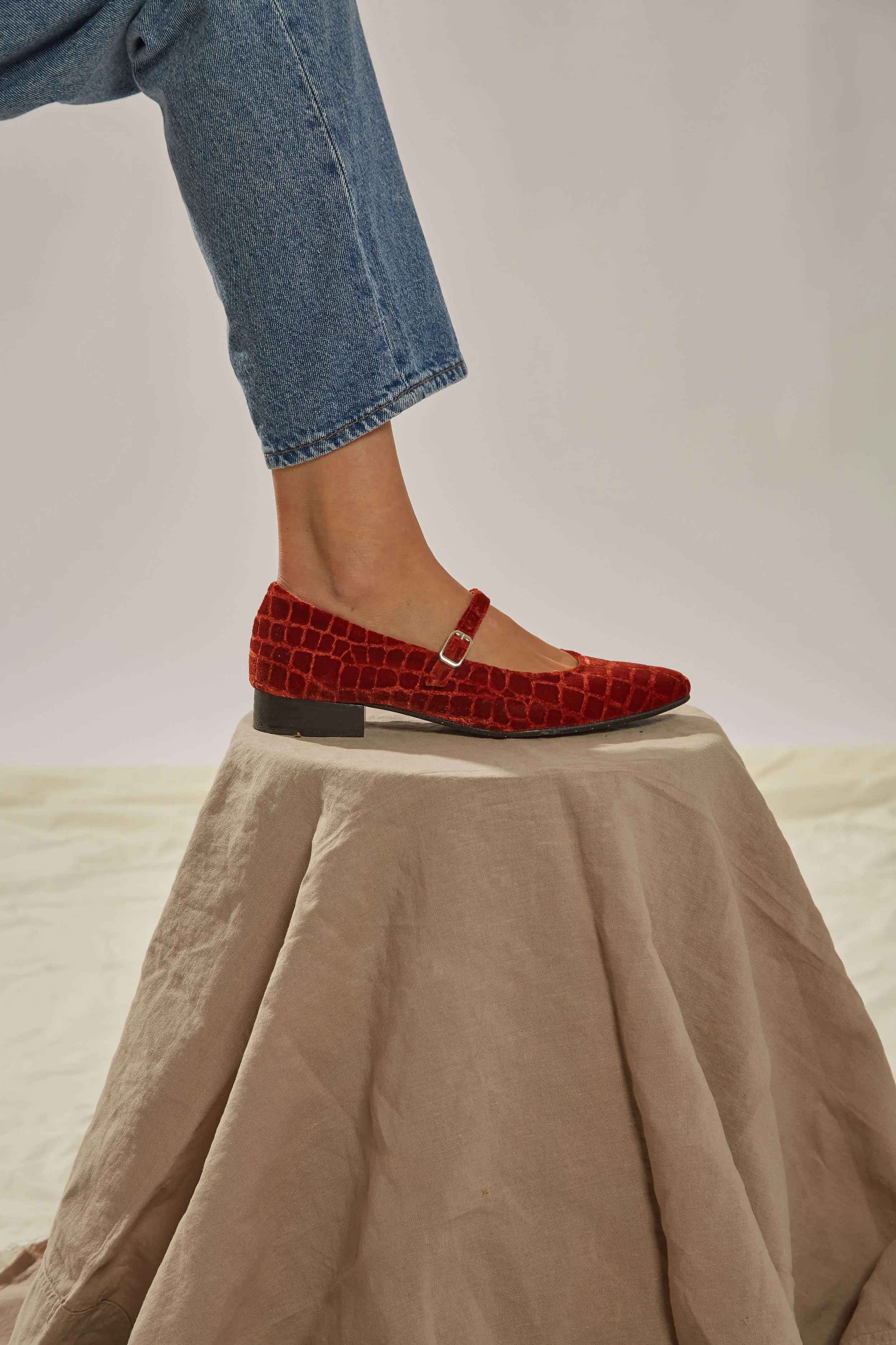 Coco Velvet Vegane Ballerinas | Lava