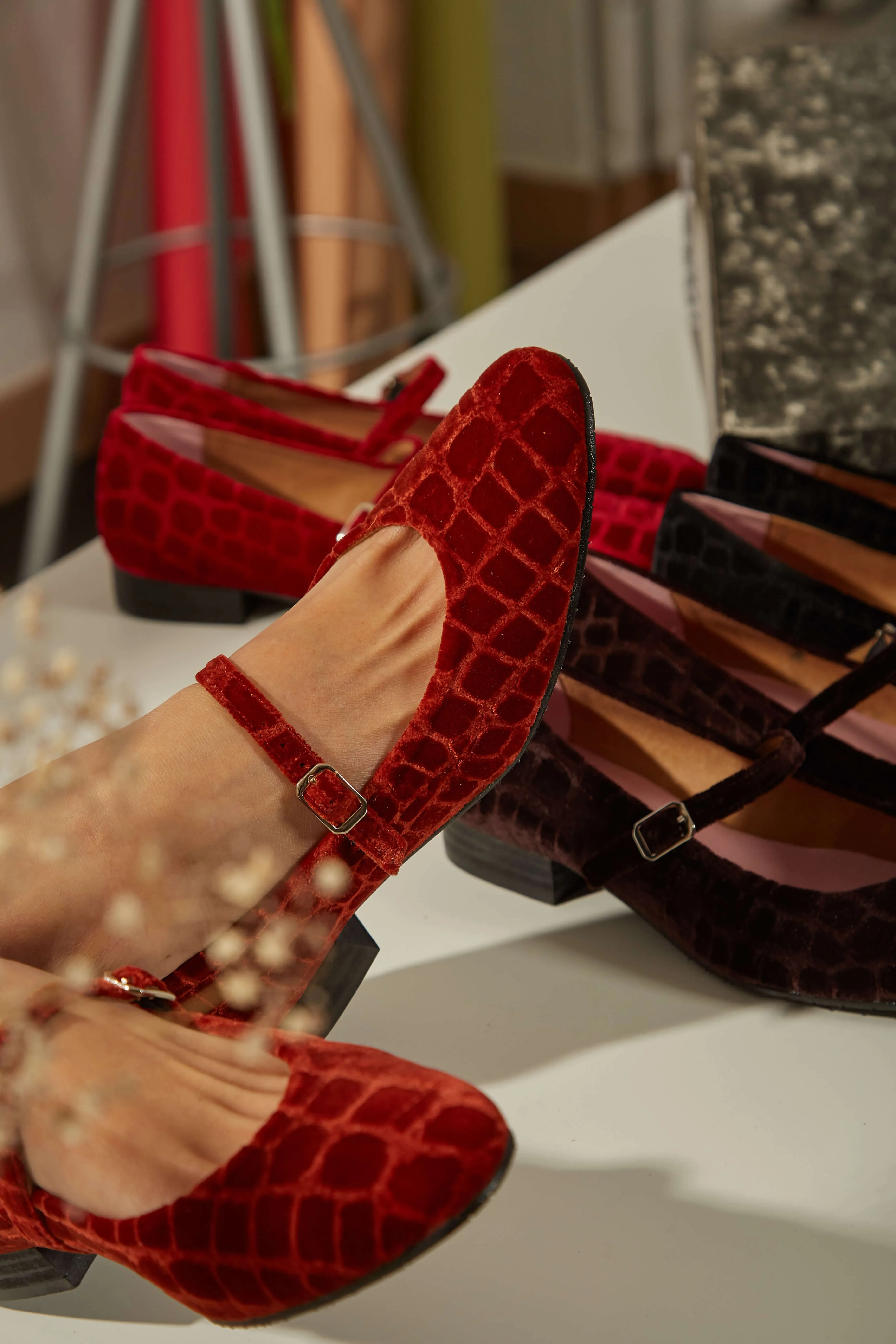Coco Velvet Vegane Ballerinas | Lava