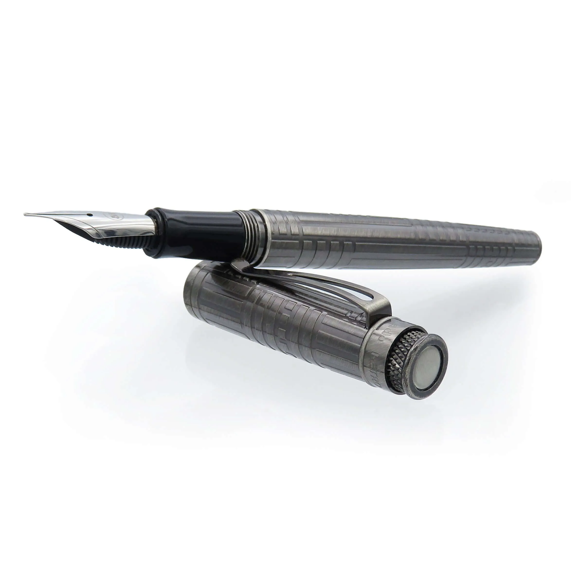 quality Retro 1951 Tornado Jefferson Fountain Pen