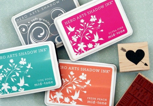 expandable top Heart With Arrow Rubber Stamp
