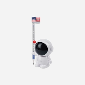 Desktop Pencil Sharpener // Astronaut large fiber