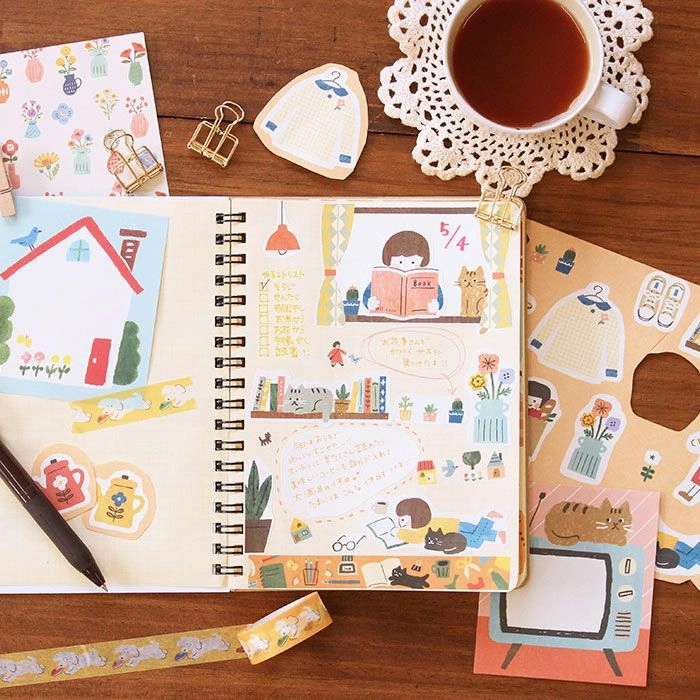round strong Dogs And Shoes Washi Tape