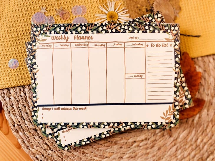 neutral quickdry Lily Of The Moon A5 To Do-Weekly Planner Notepad