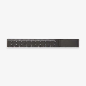 Clip Ruler // Black glossy earthy