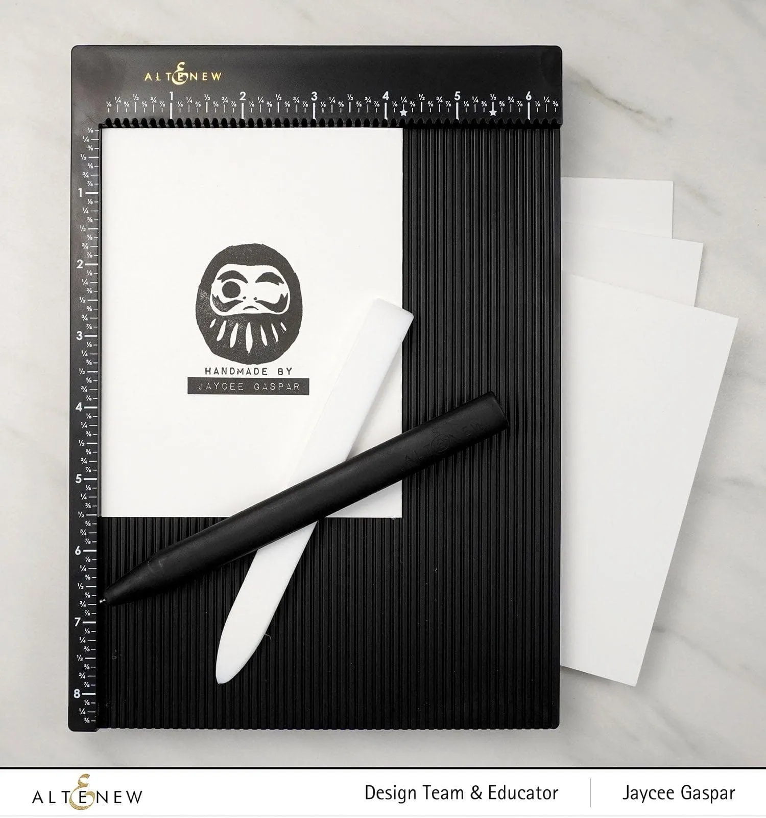 Crafter'S Essential Scoring Board multipurpose compact