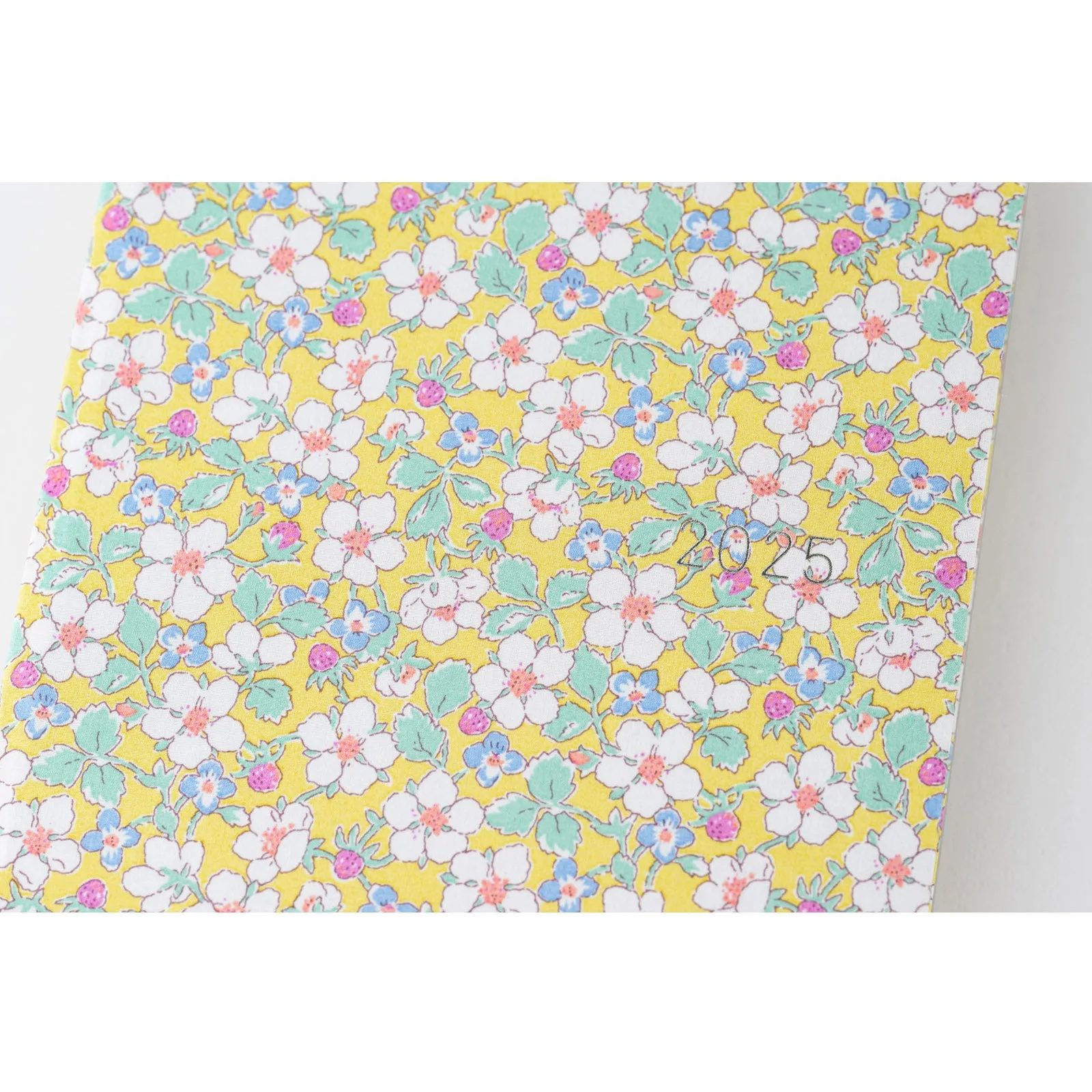 expandable resilient Liberty Fabrics Paysanne Blossom Hon A5 Size