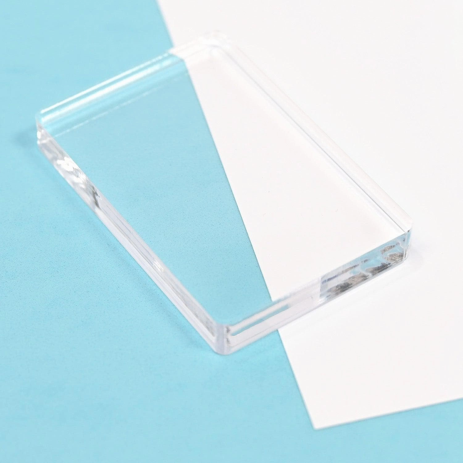 Medium Acrylic Block (No Grid) sleek