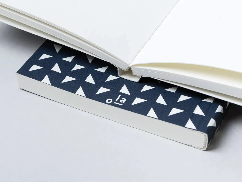 Ola Pocket Flat Lay Notebook Massi Print In Navy - Plain multipack metal