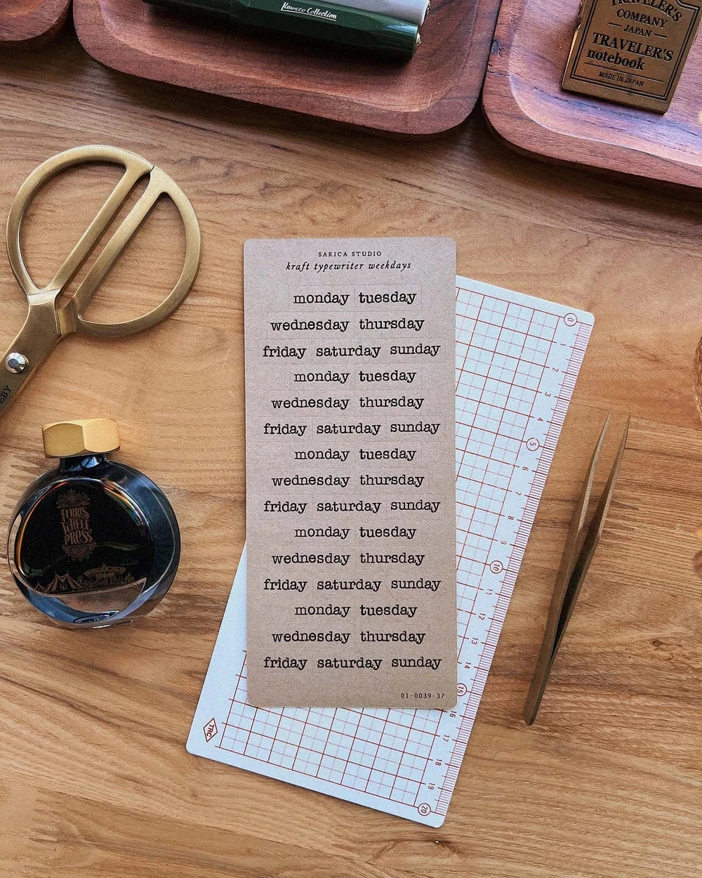 maxi narrow Sarica Studio Kraft Typewriter Weekday Stickers