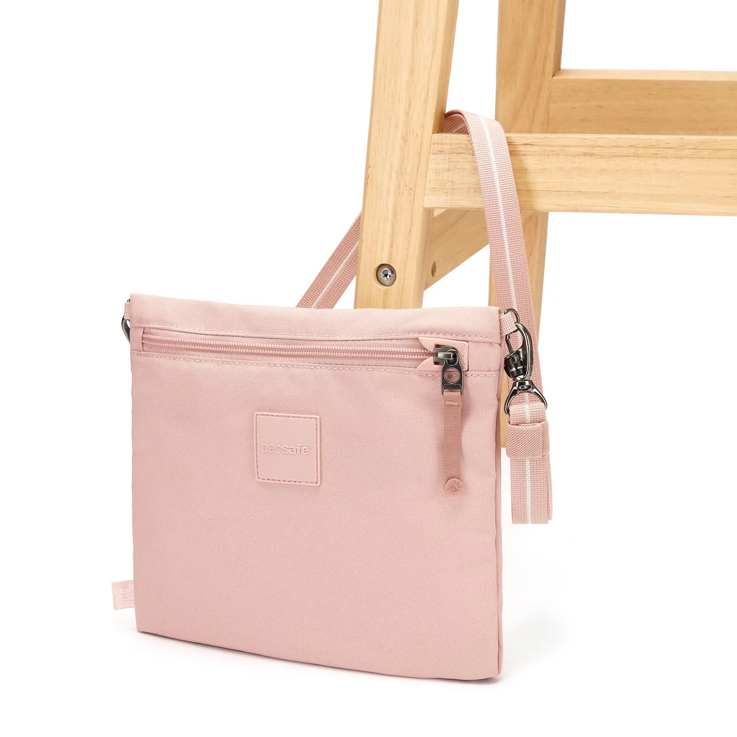 Pacsafe Go Crossbody Umhängetasche Pacsafe