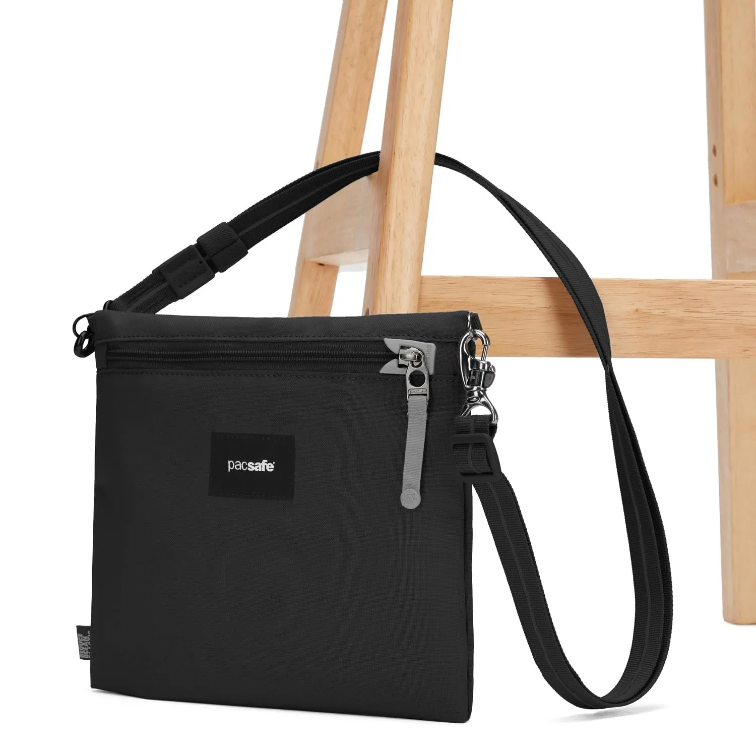 Pacsafe Go Crossbody Umhängetasche Pacsafe