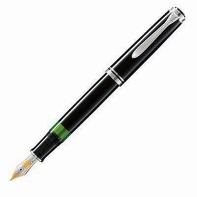 sleek Pelikan Souveran 405 Black/Silver Fountain Pen
