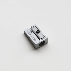 shockproof basic Pencil Sharpener // One Hole