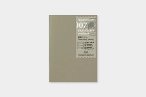 Traveler'S Notebook Passport Size Weekly Free Diary square bundle