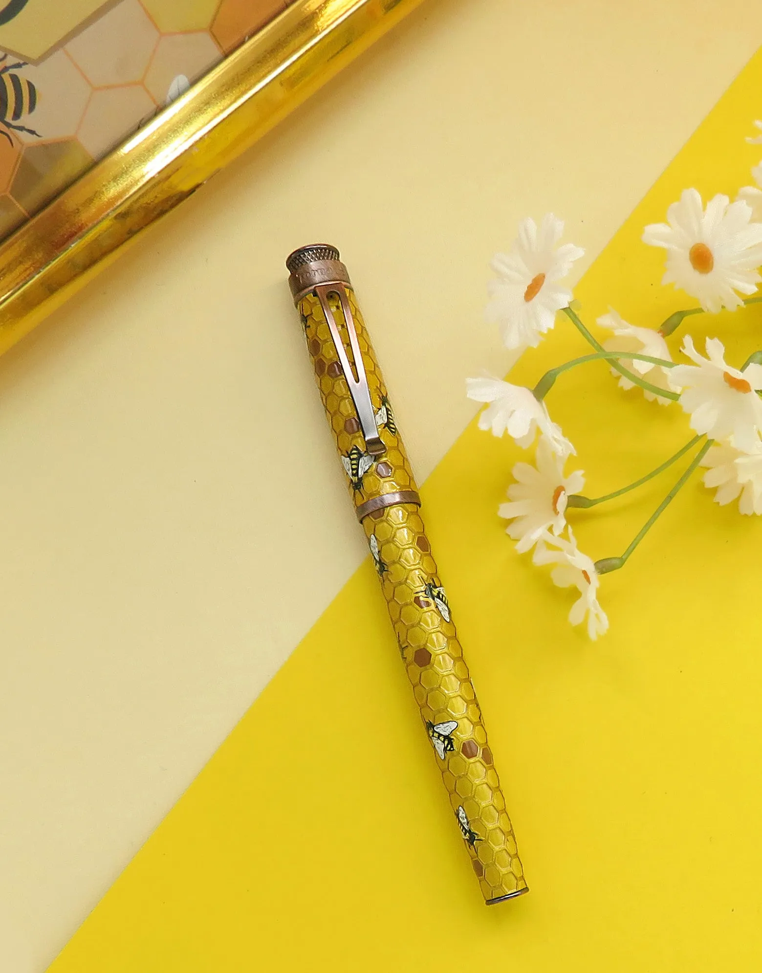 Retro 1951 Tornado Buzz Fountain Pen adjustable
