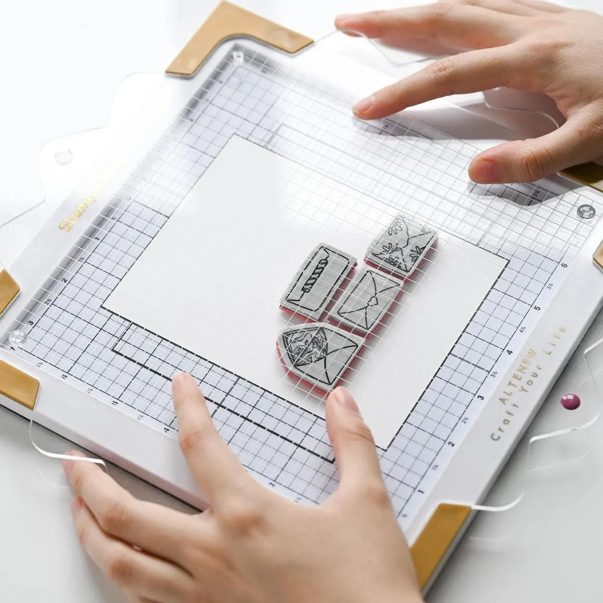 exclusive locking Stampwheel - Slimgrip Sticky Mat (White)