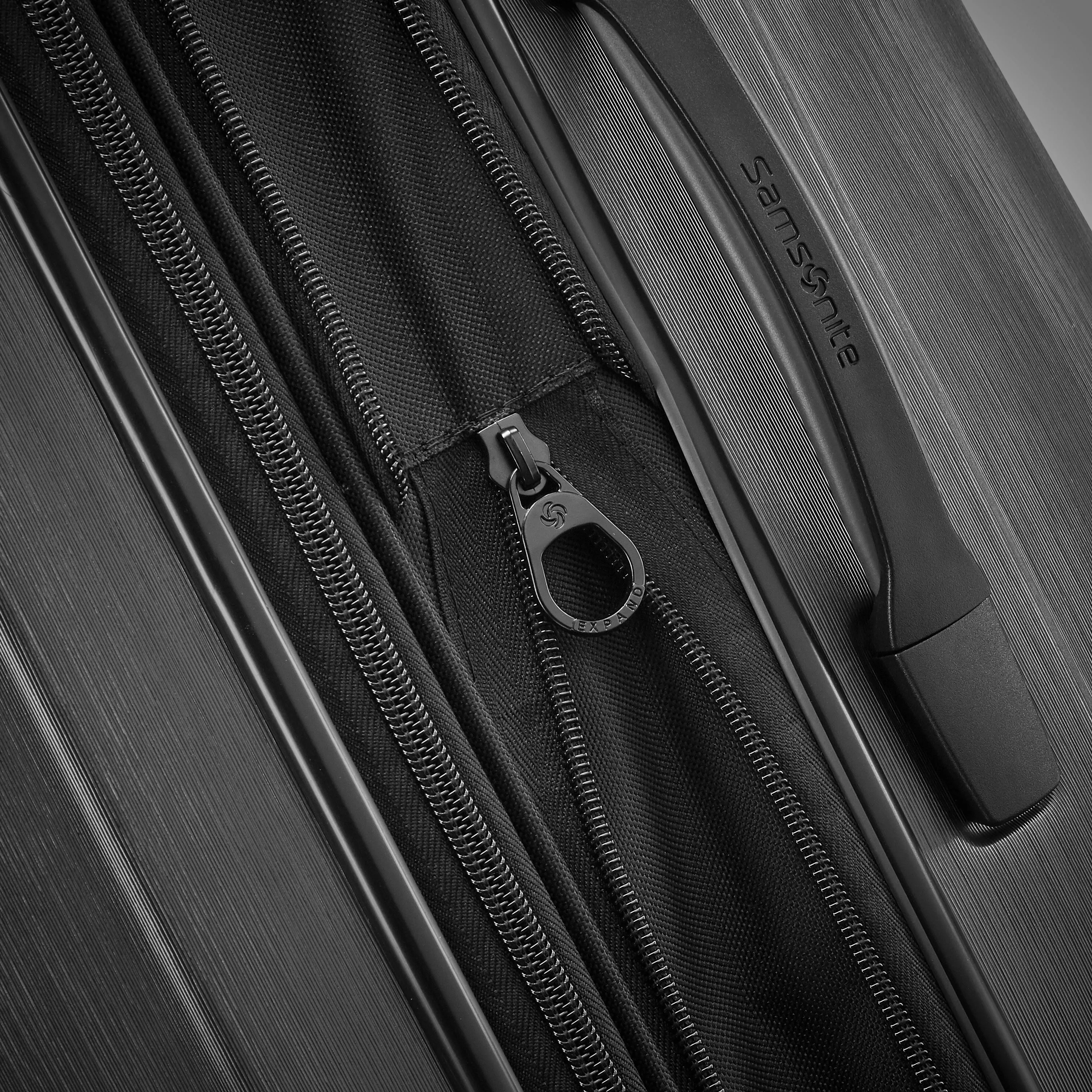 Samsonite Centric 2 Ausziehbares Hartschalen-Gepäck mit Dual Spinner Rädern Taschen Samsonite