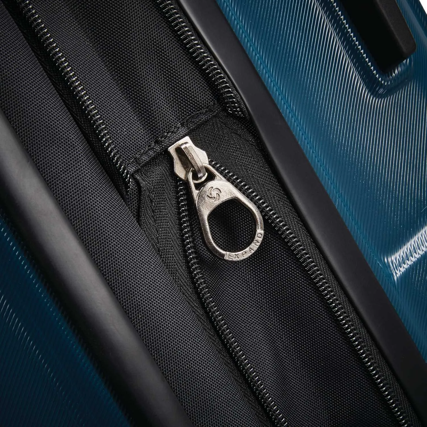 Samsonite Centric 20-Zoll Hartschalen-Koffer mit Spinner-Rädern von Samsonite