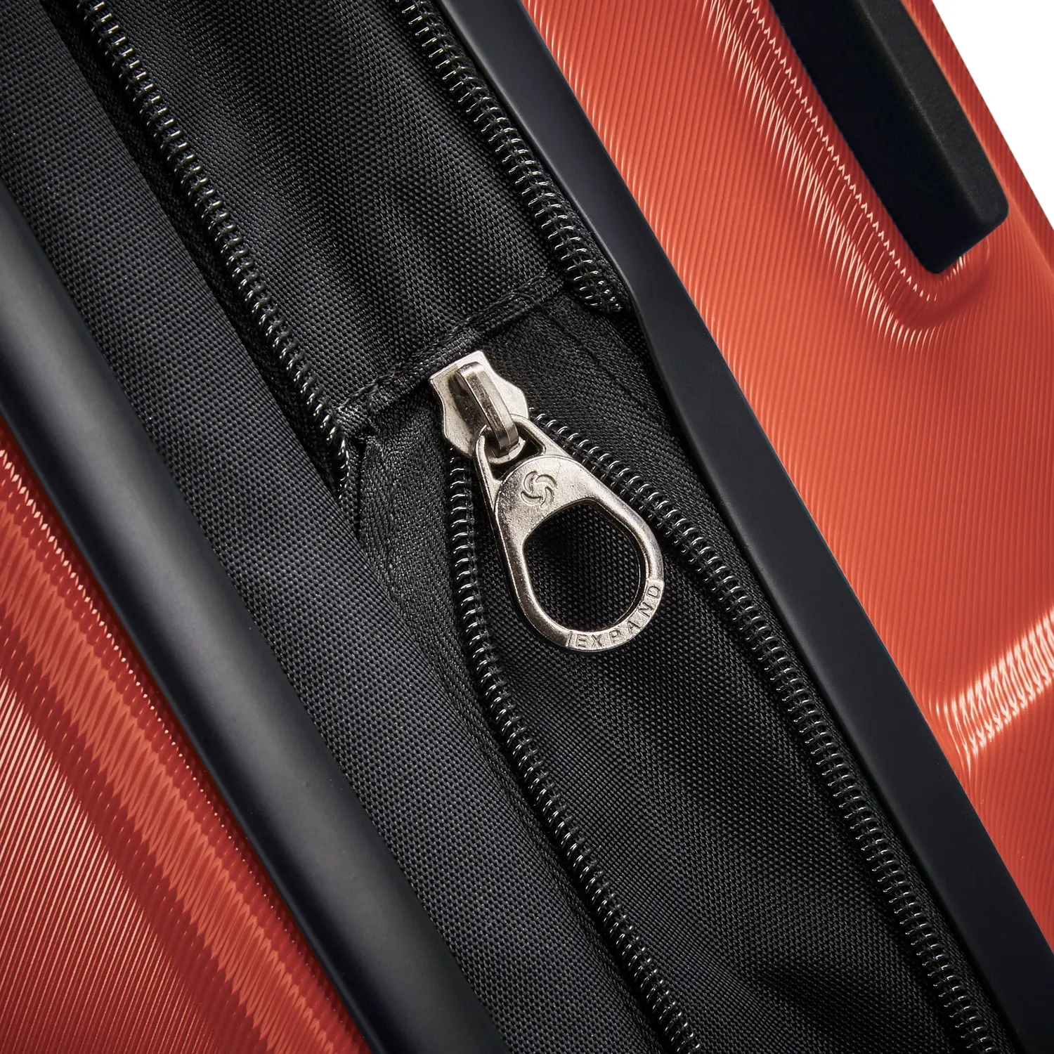 Samsonite Centric 28-Zoll Hartschalen-Koffer mit Rollen Samsonite