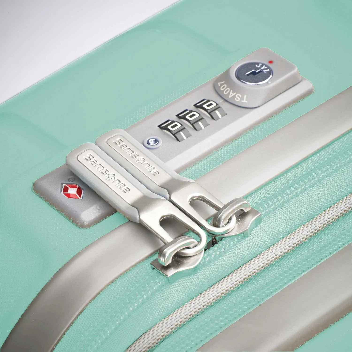 Samsonite Freeform 21
