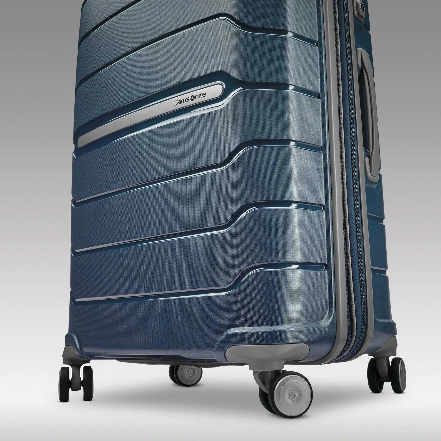 Samsonite Freeform 21