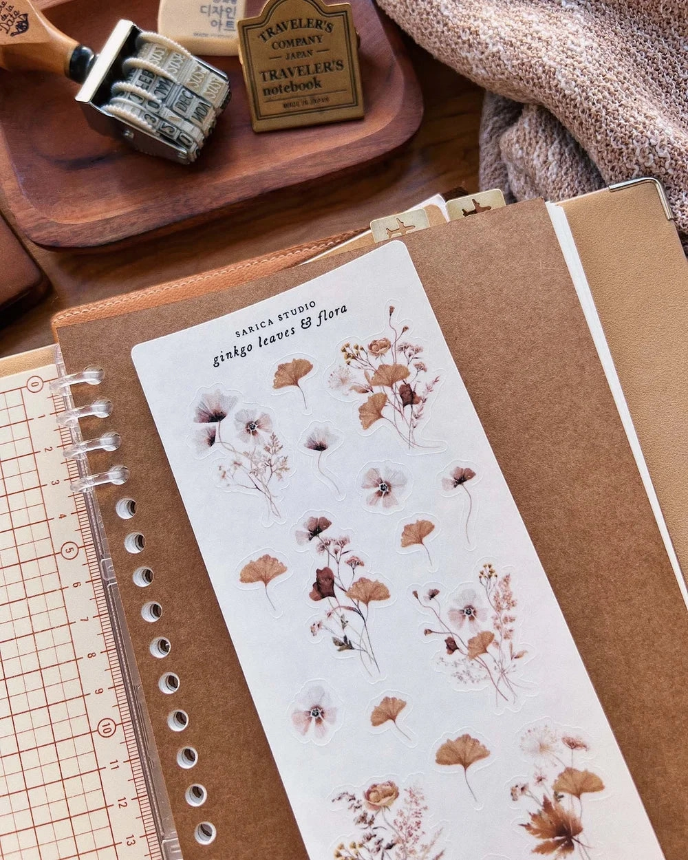 Sarica Studio Ginkgo & Flora Stickers biodegradable