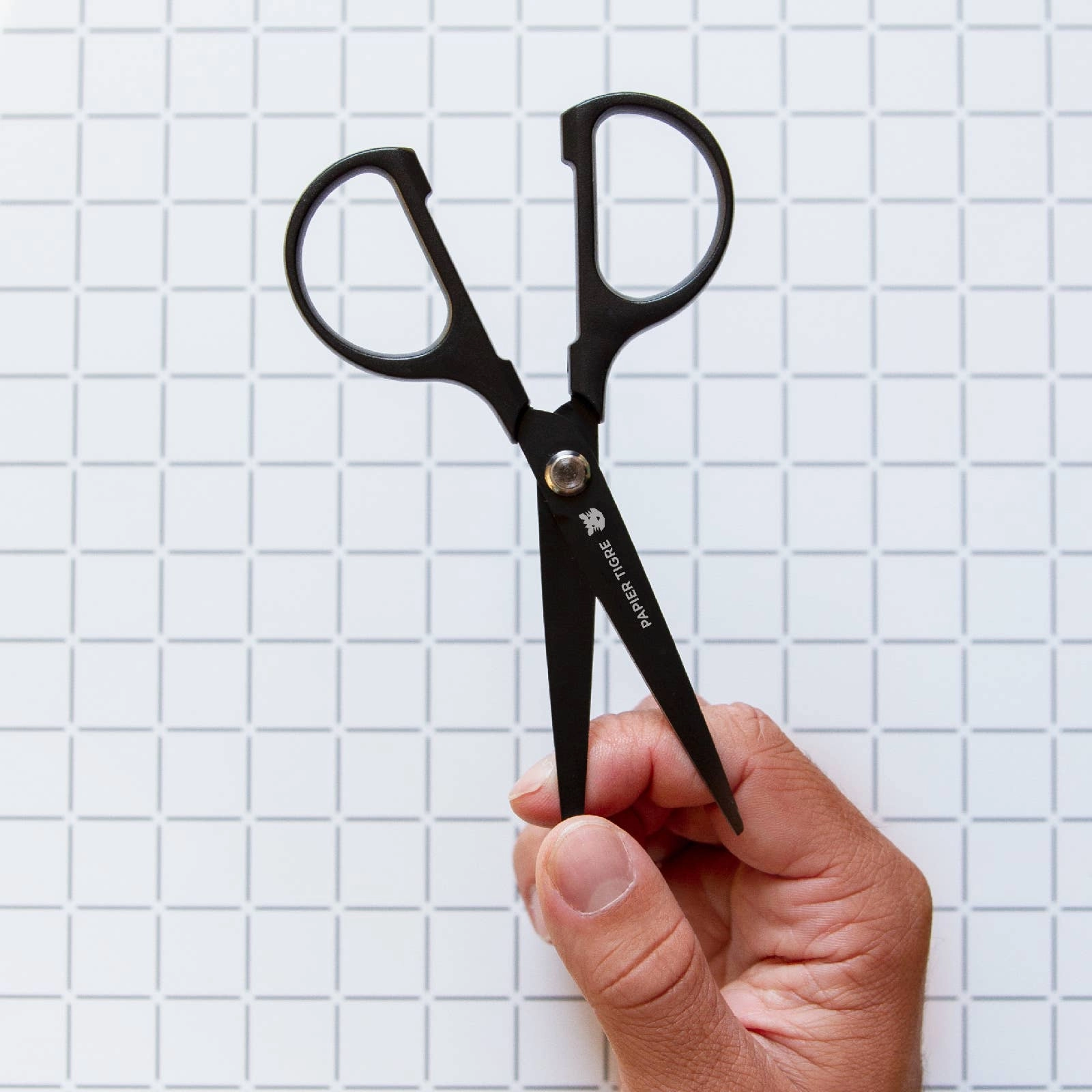 Papier Tigre Scissors // Black muted