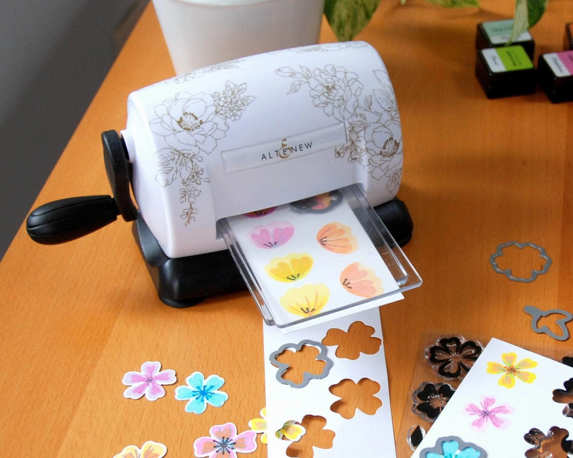 thin Die Cutting Essentials Bundle