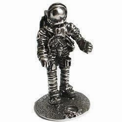 Jac Zagoory Giant Step Astronaut ergonomic