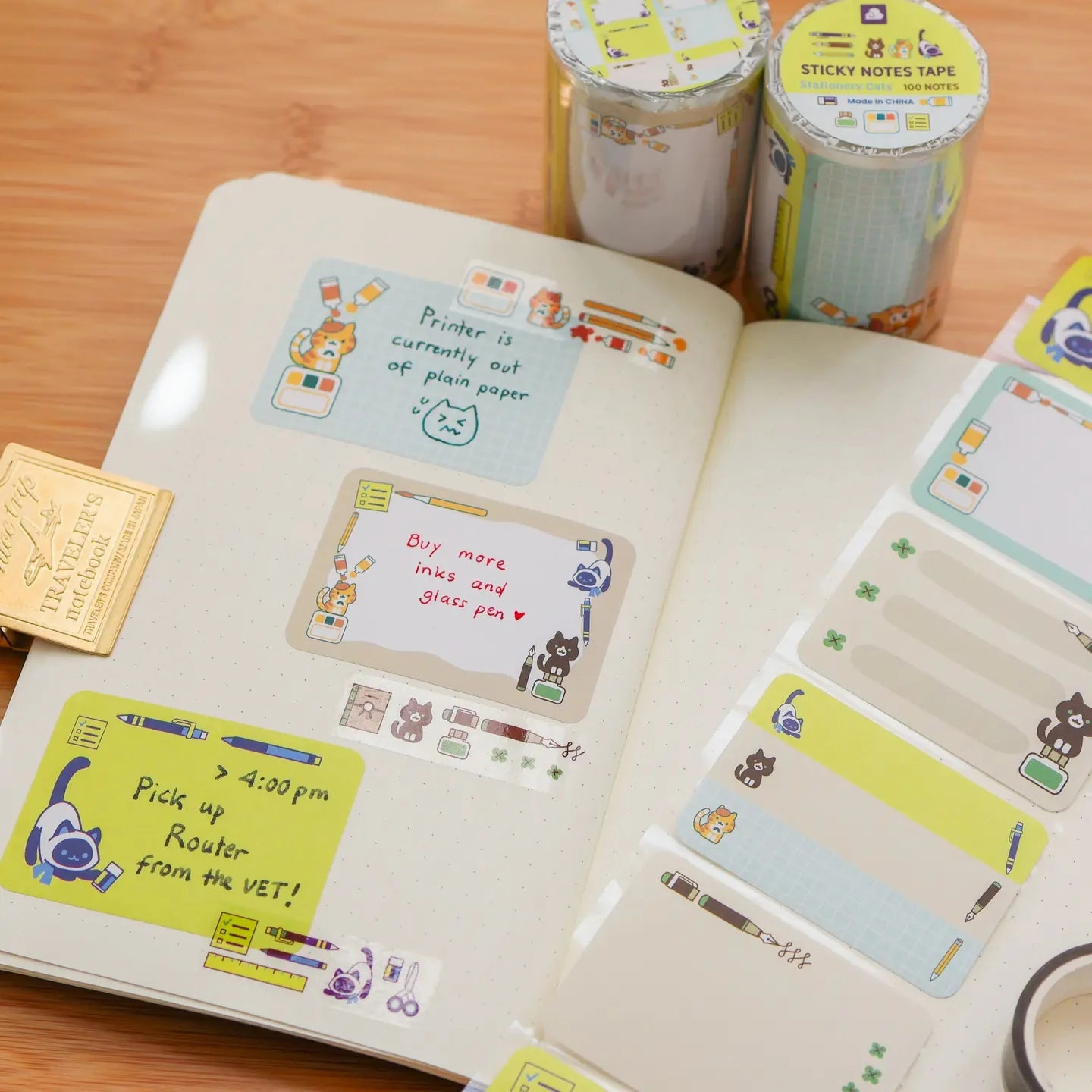 everyday Stationery Cats Paper Labels Sticker Roll