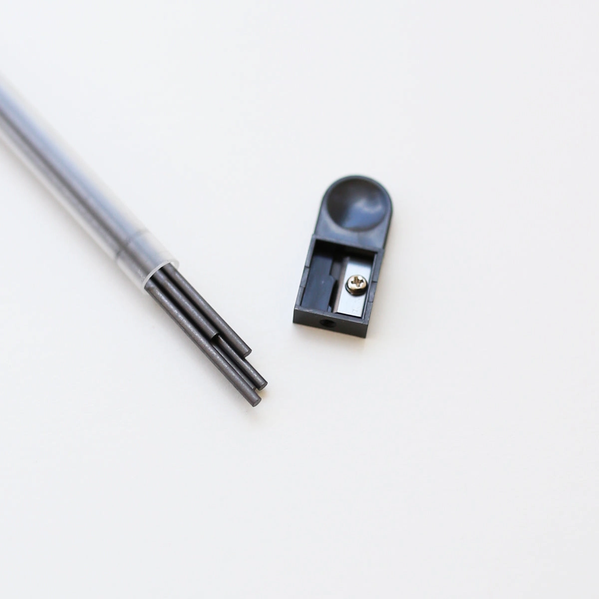 Ohto Lead Sharpener // 2 Mm expandable antislip