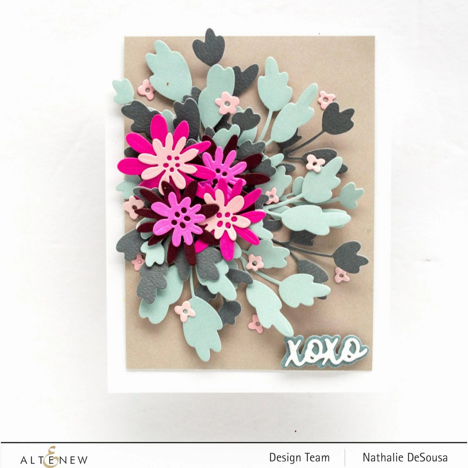 Sweet Blooms Die Set bold shiny