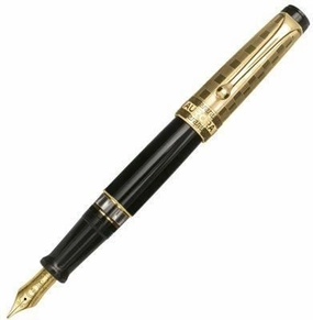 wooden Aurora Optima Deco Vermeil Guilloche Fountain Pen