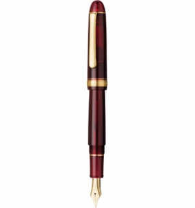 bright matte Platinum #3776 Century Bourgogne With Gold Trim #71 Fountain Pen