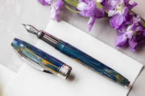 Visconti Van Gogh Starry Night Fountain Pen set sealed