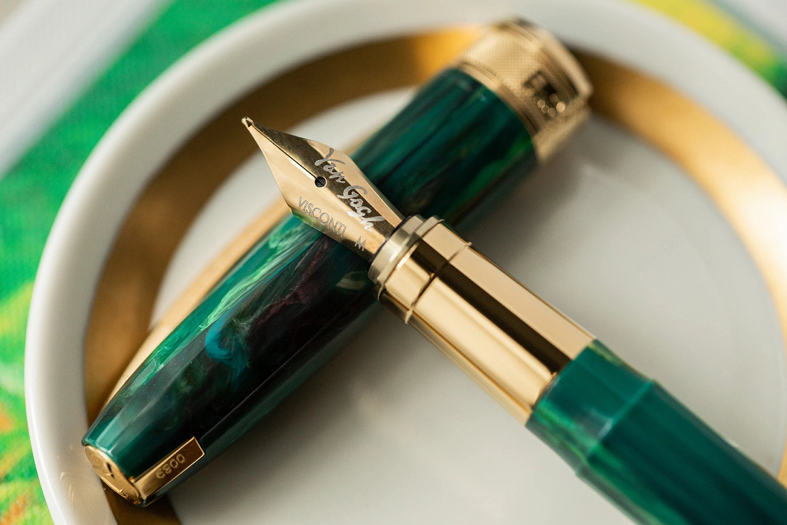 Visconti Van Gogh The Novel Reader Fountain Pen slim