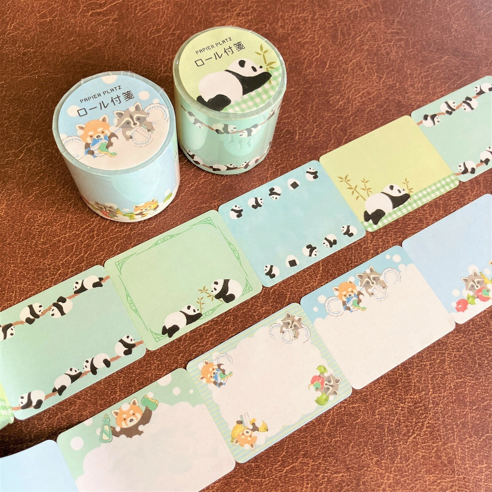 Love Panda Sticky Notes Roll springloaded