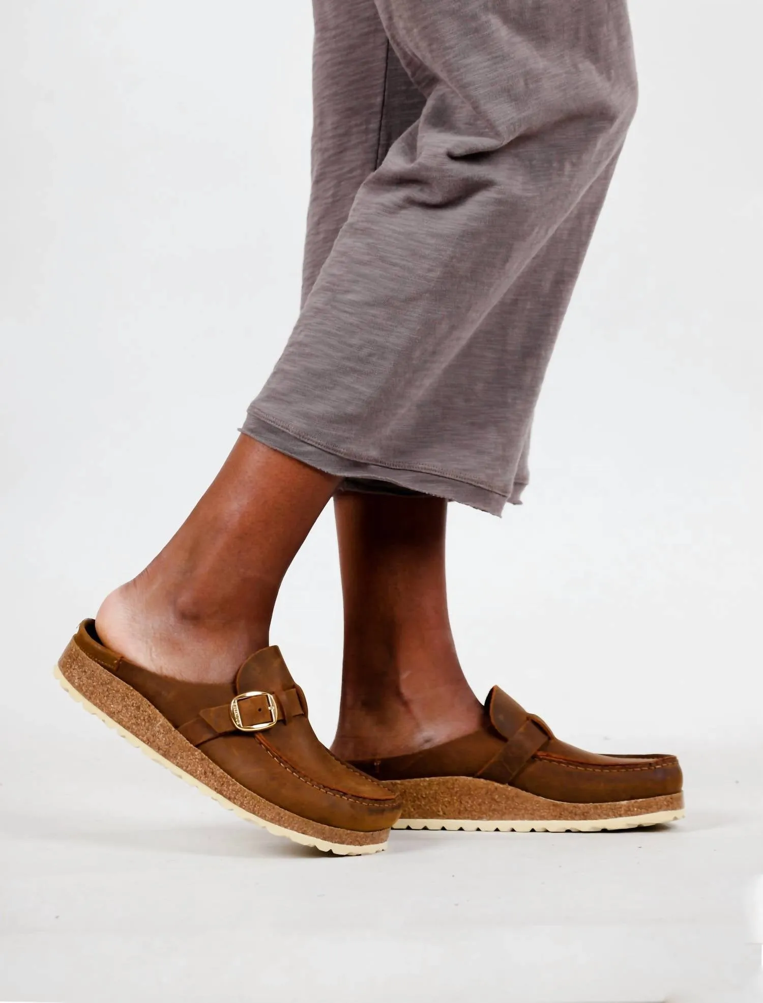 Damenschuhe Buckley Slip-On in Cognac